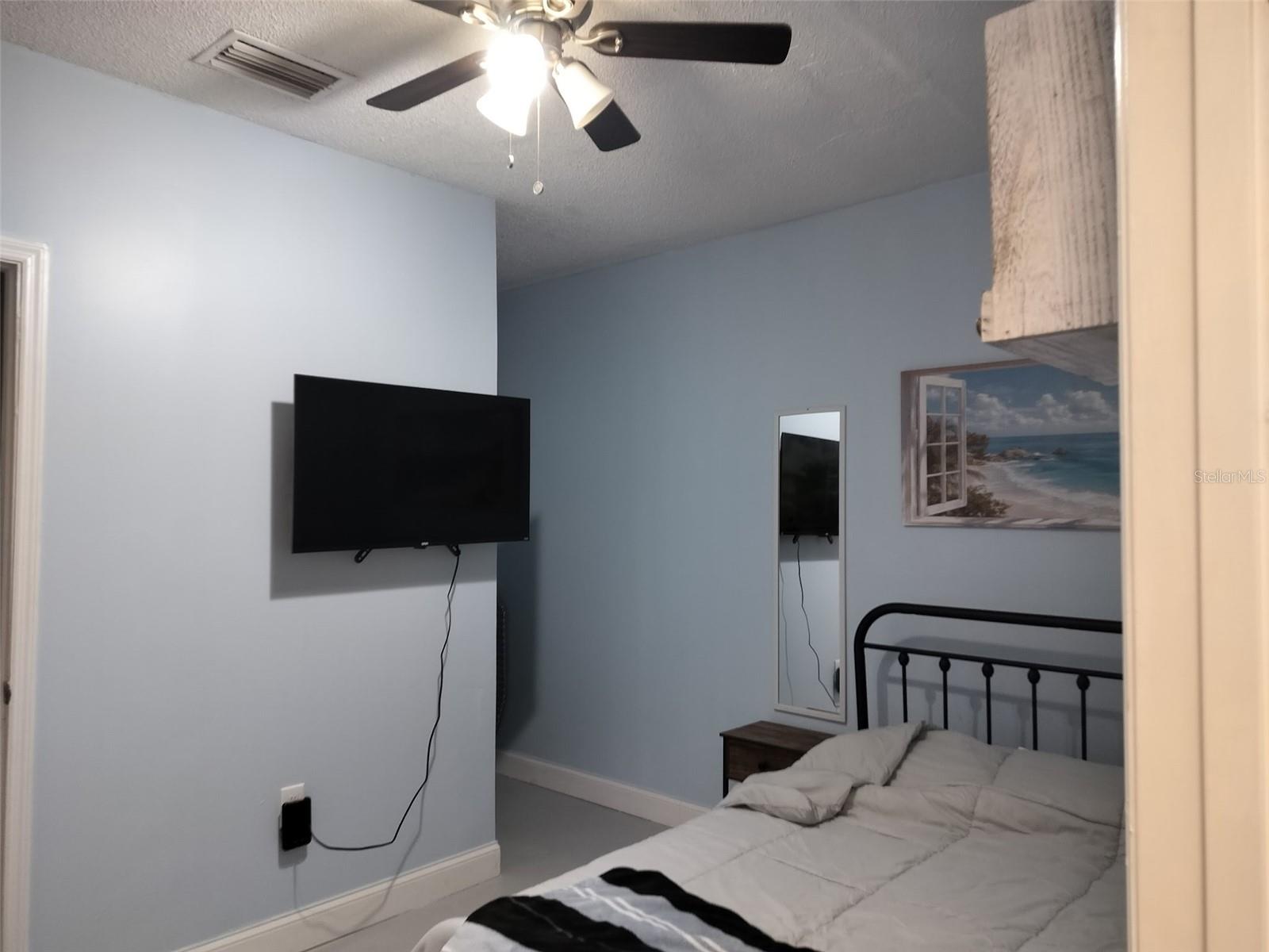 Image 5 of 11 For 1980 Briarwood Street