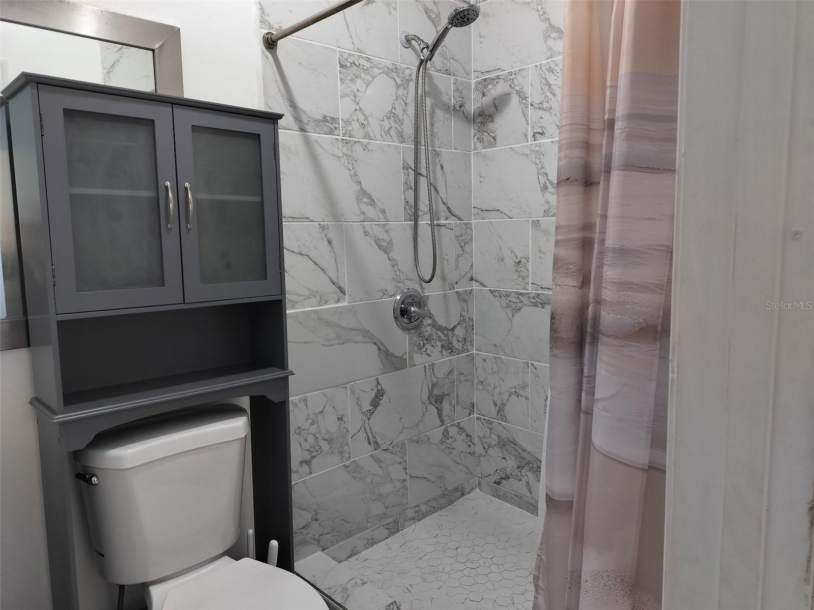 Image 7 of 11 For 1980 Briarwood Street