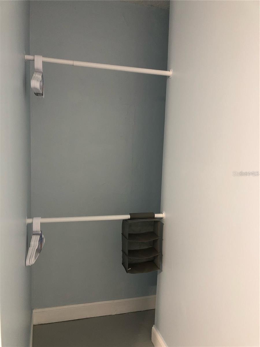 Image 8 of 11 For 1980 Briarwood Street