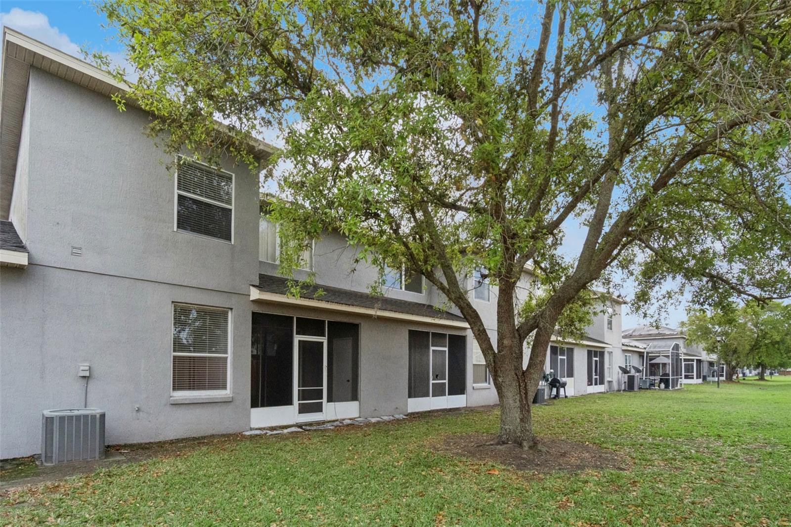 Image 21 of 26 For 13304 Summerton Drive