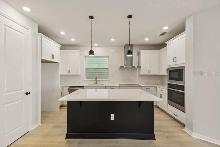 Image 5 of 32 For 3024 Mirage Place