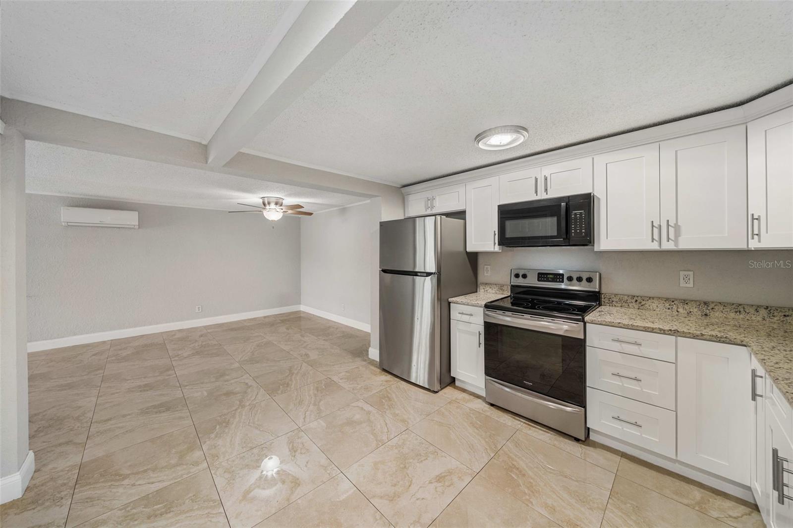 Image 8 of 17 For 4099 Michigan Street 4099