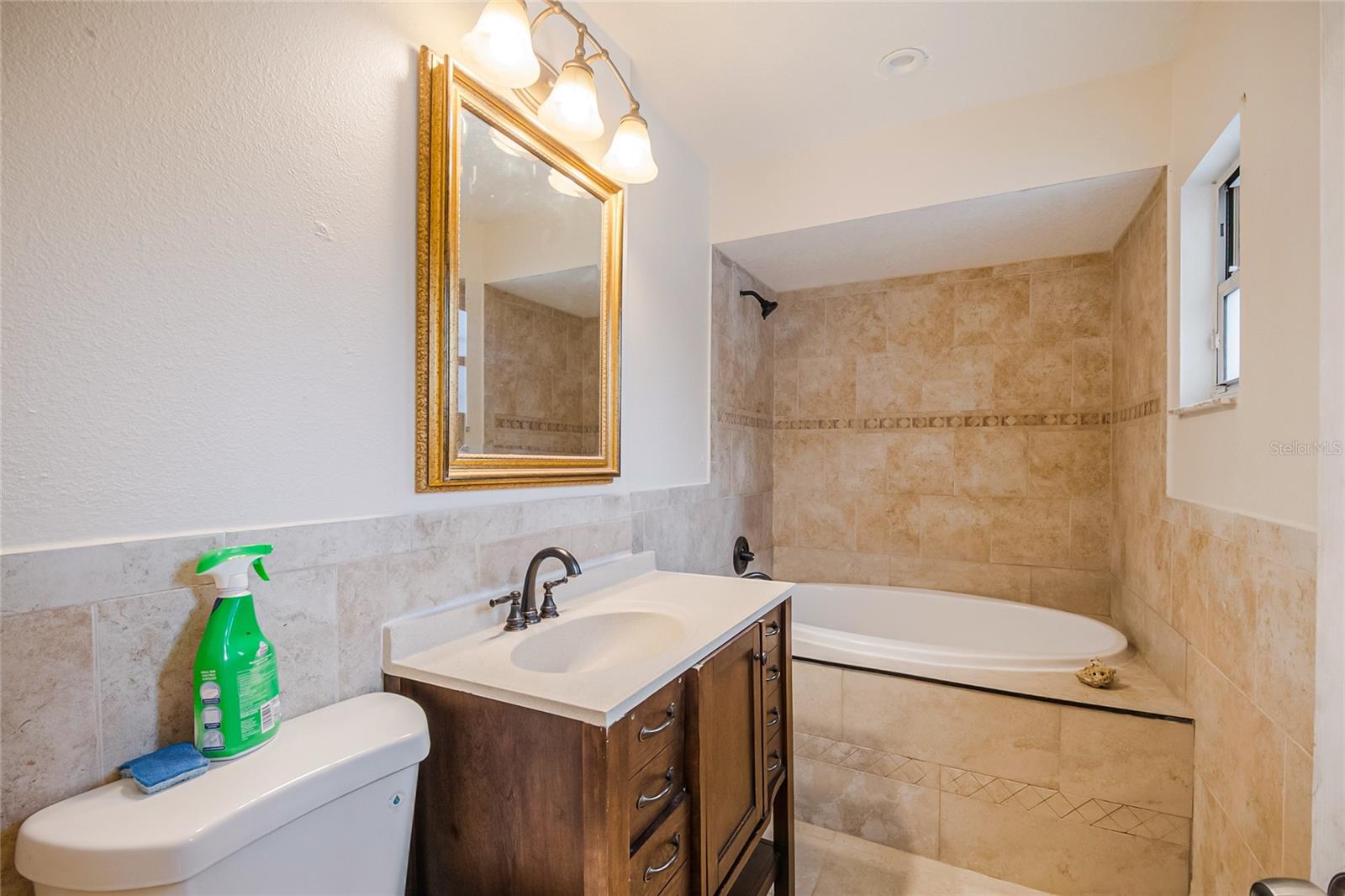 Image 18 of 25 For 5678 Altec Court