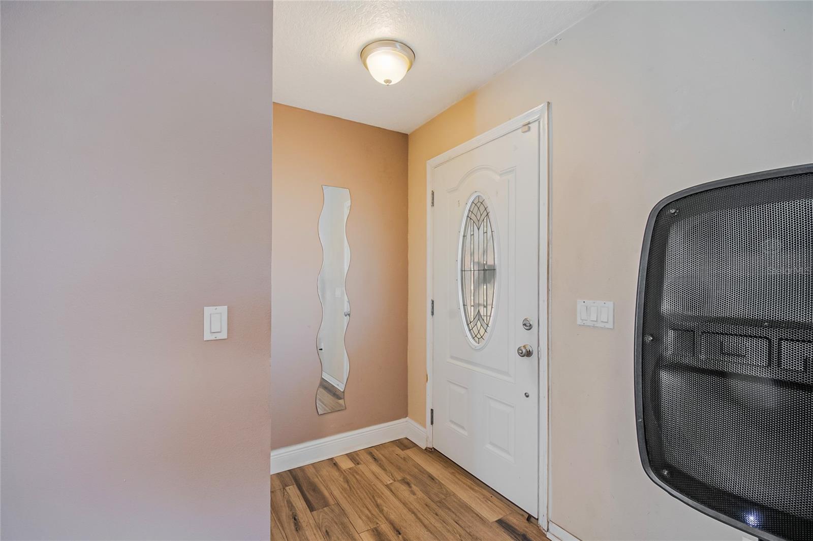 Image 3 of 25 For 5678 Altec Court