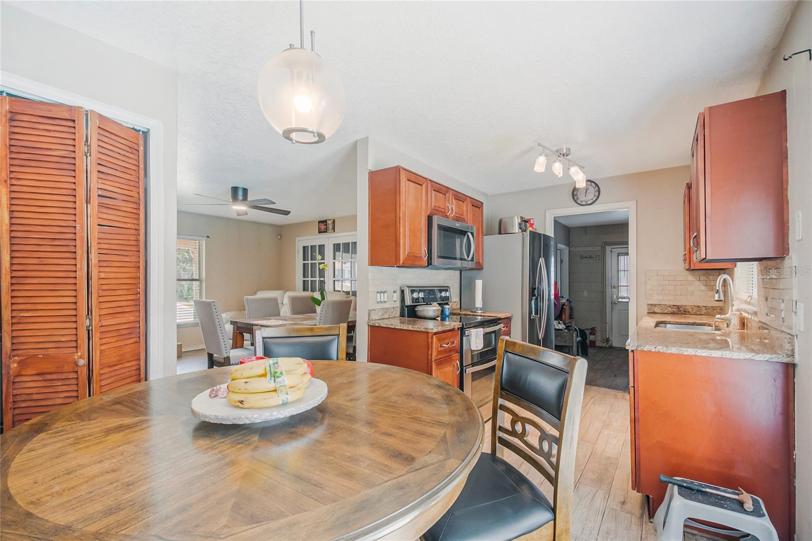 Image 9 of 25 For 5678 Altec Court