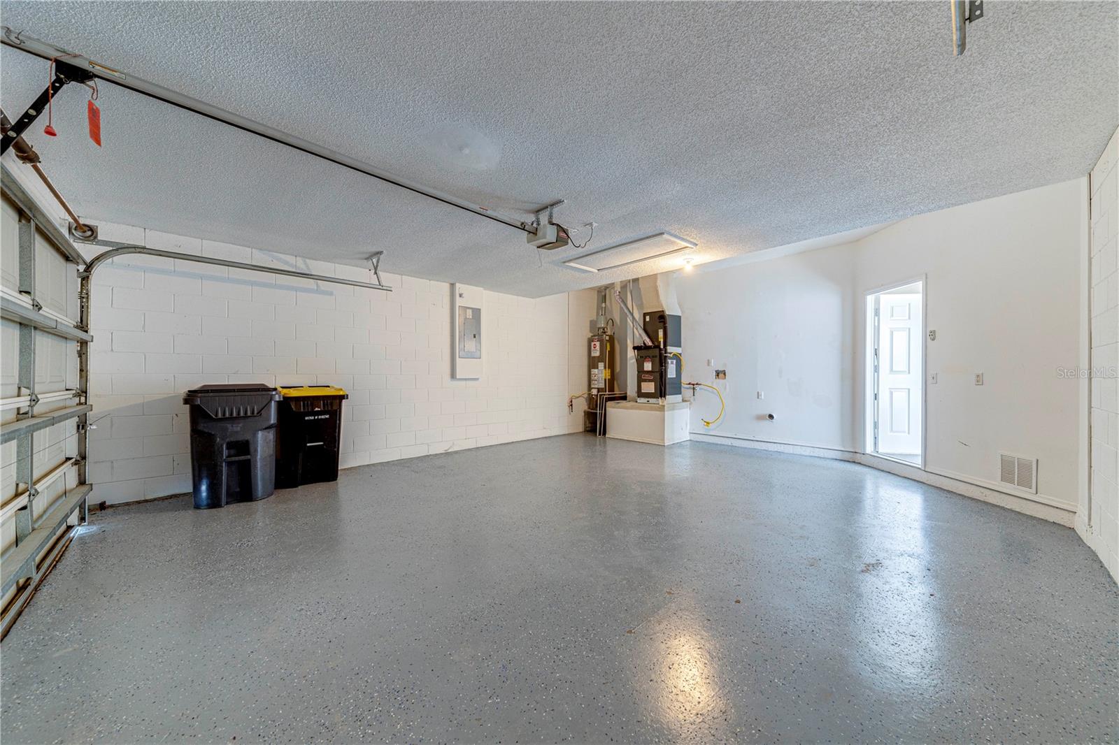 Image 14 of 40 For 745 Jaybee Avenue