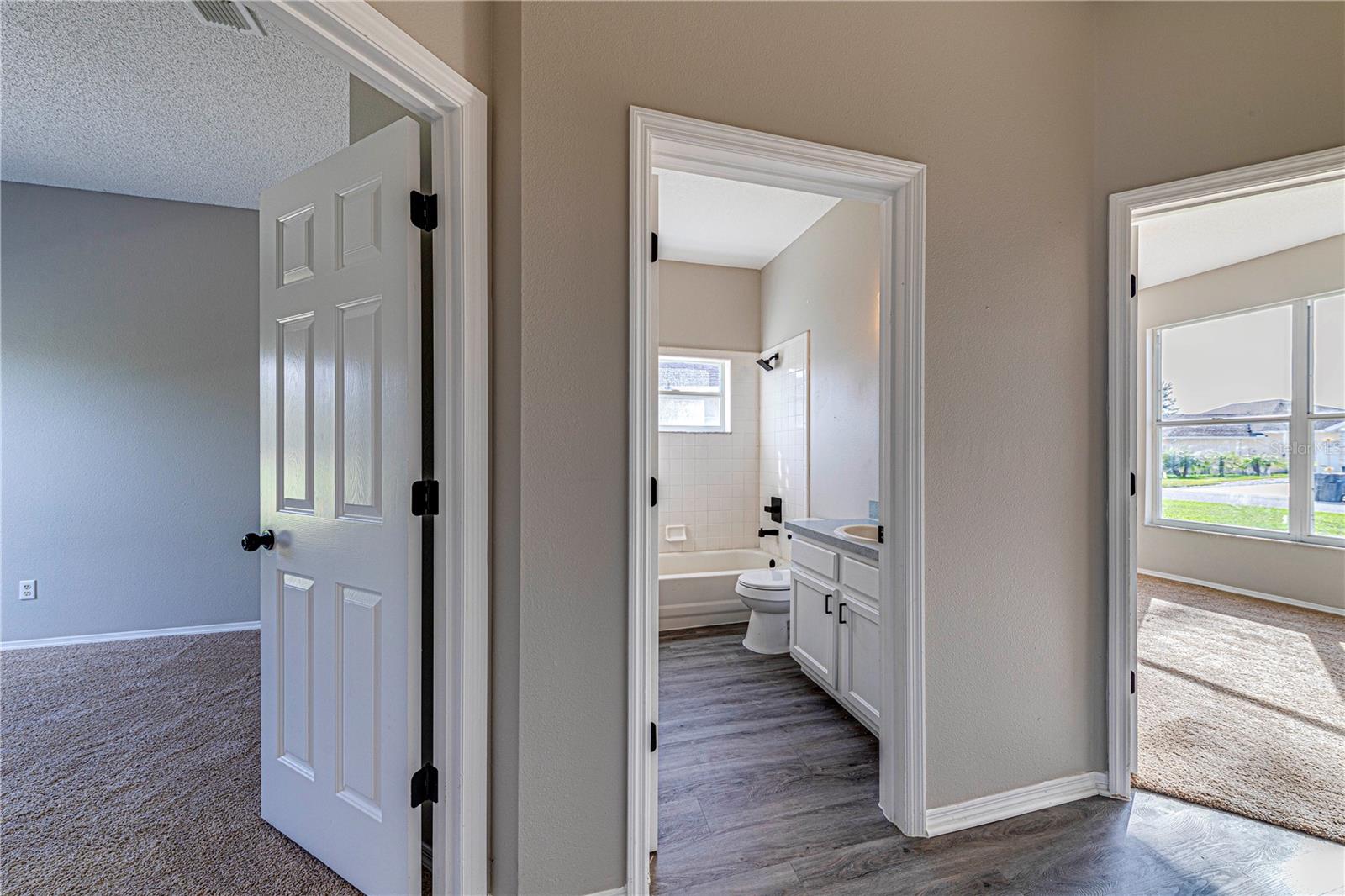 Image 20 of 40 For 745 Jaybee Avenue