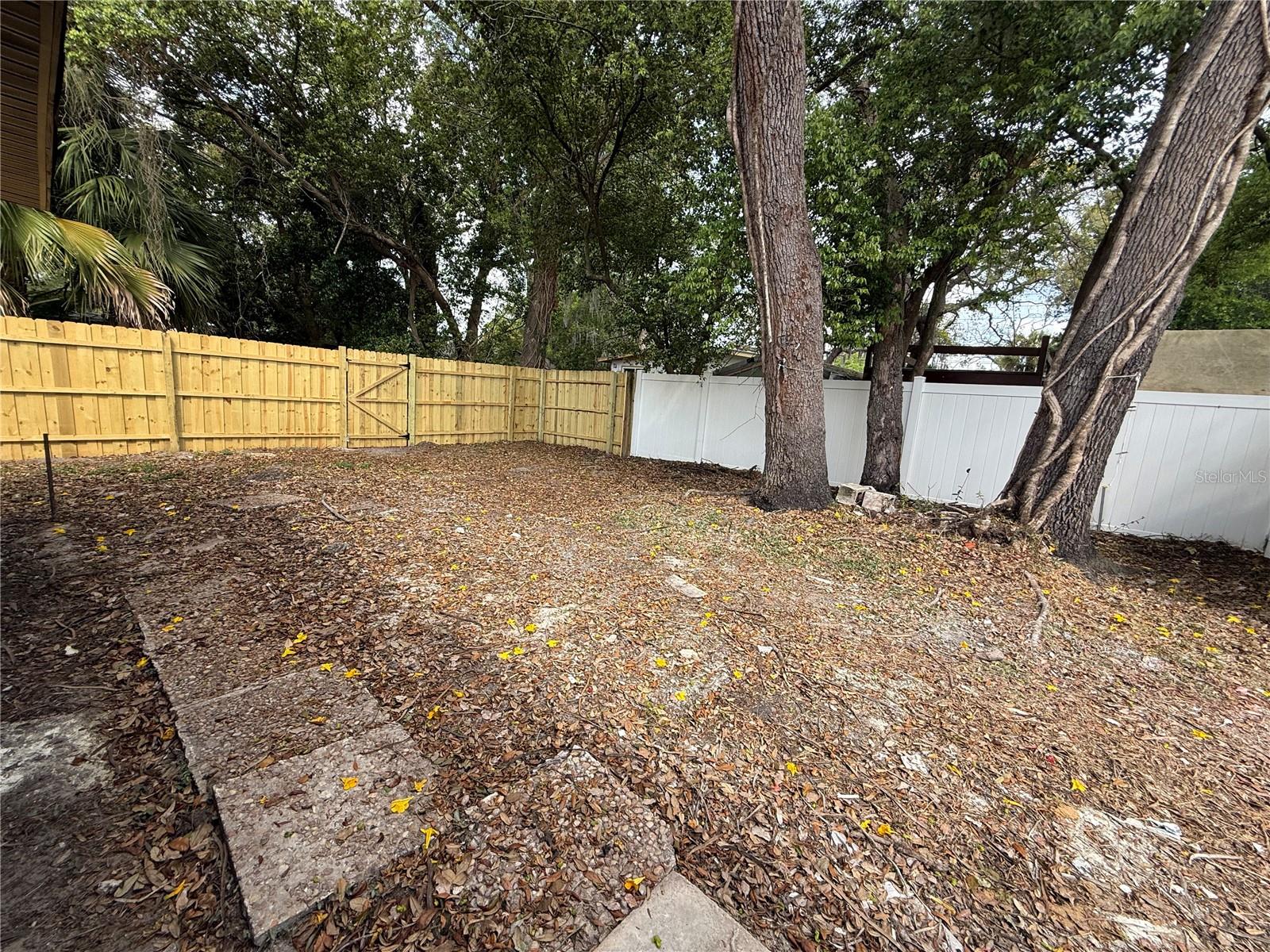 Image 5 of 21 For 421 Warren Avenue