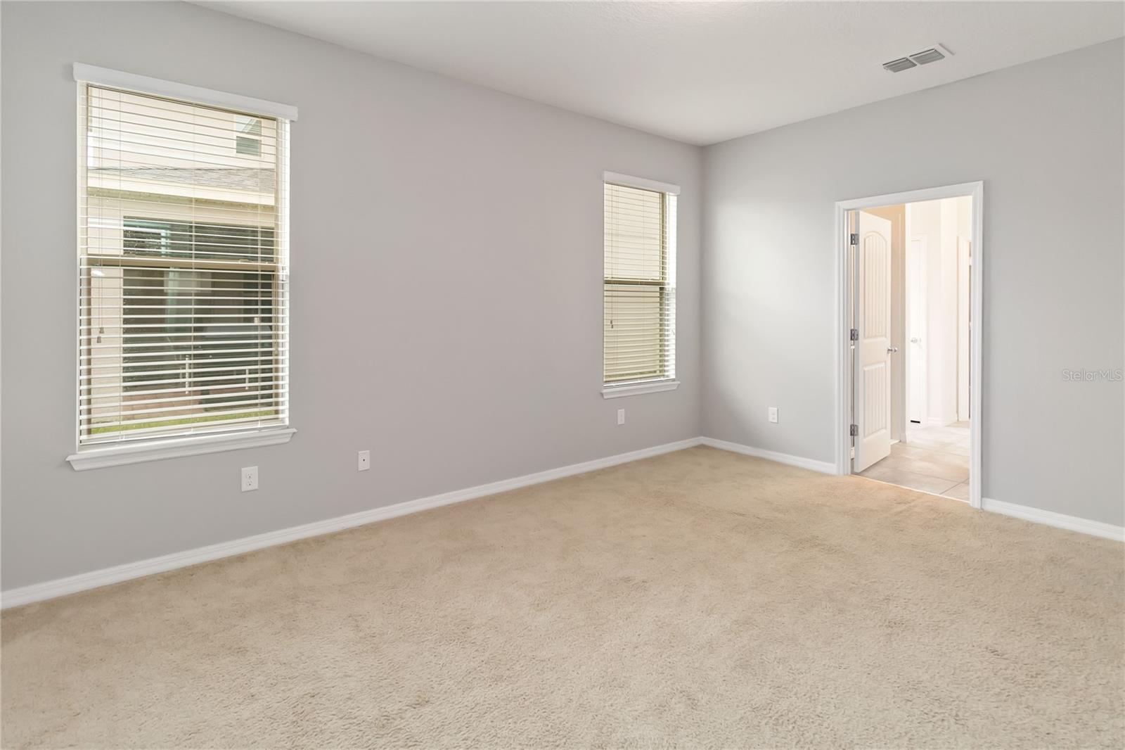 Image 13 of 30 For 16242 Outlook Shore Alley