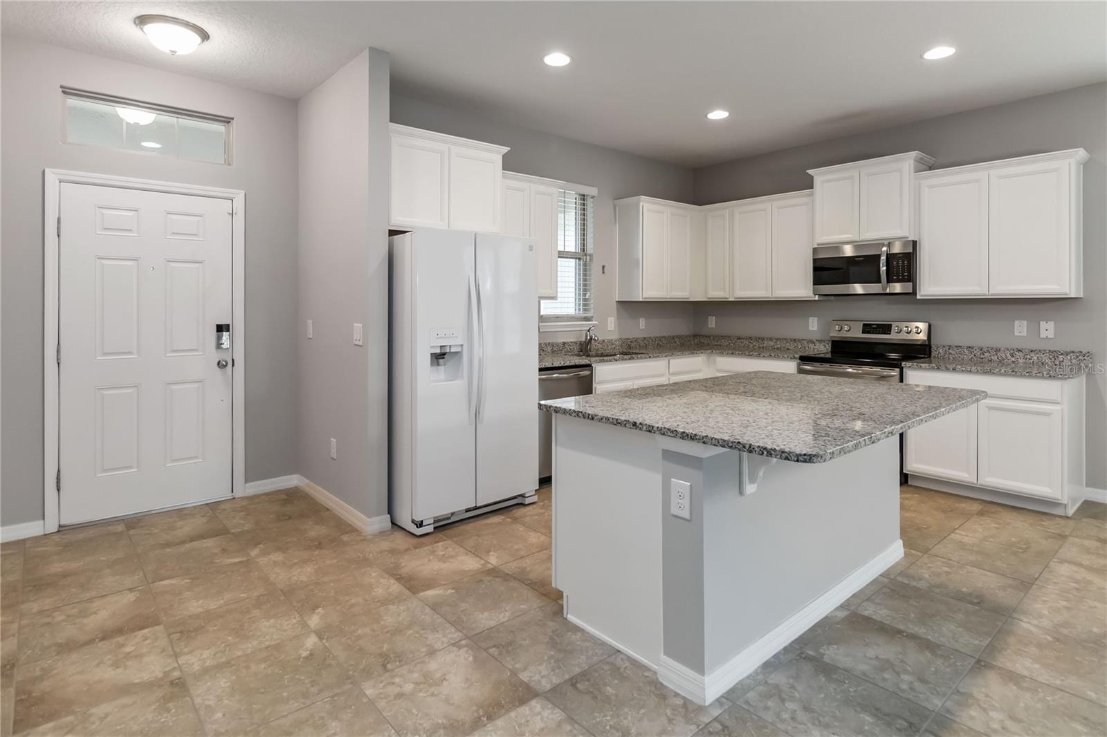 Image 3 of 30 For 16242 Outlook Shore Alley