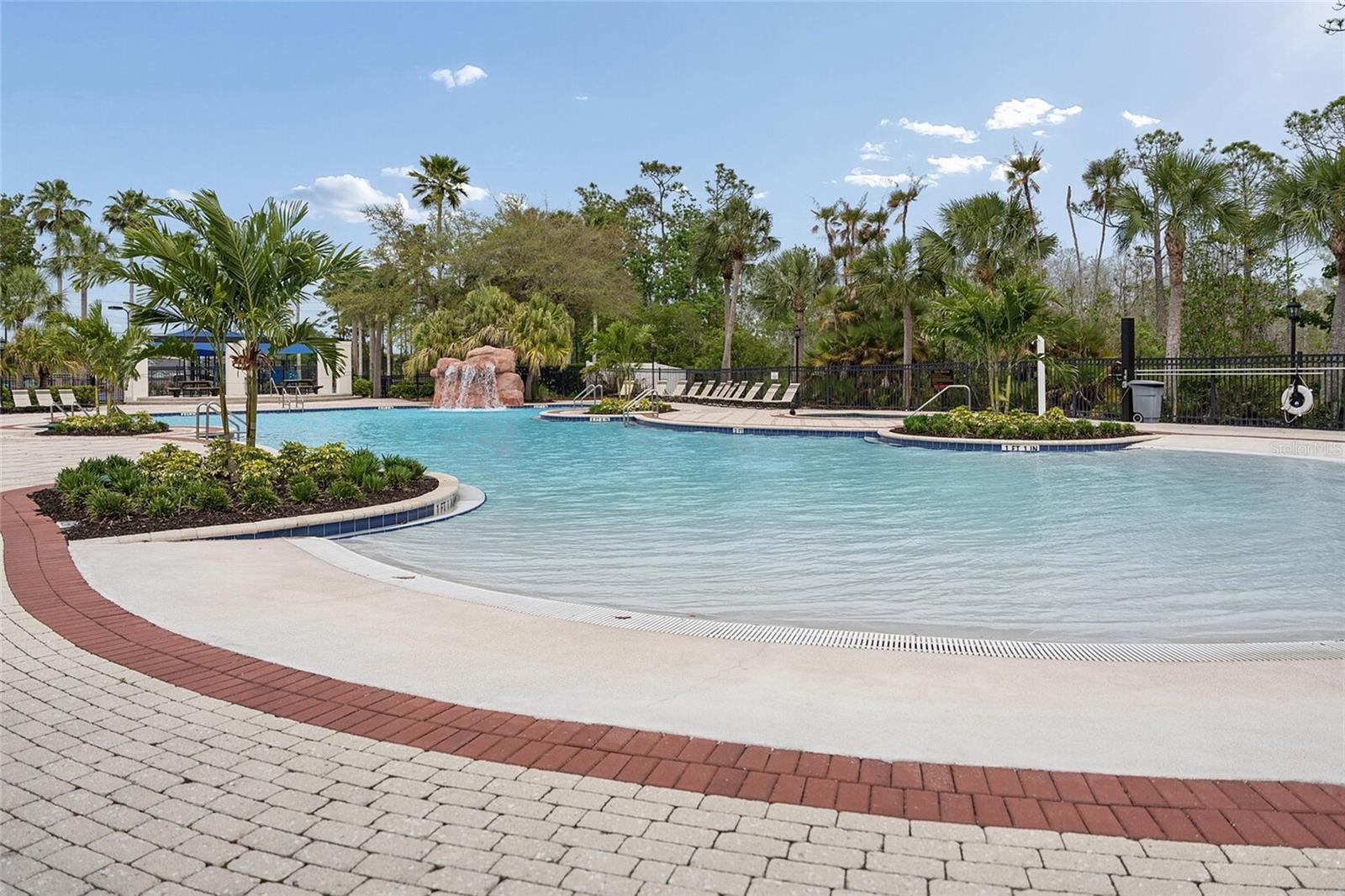 Image 38 of 39 For 14227 Lake Live Oak Drive