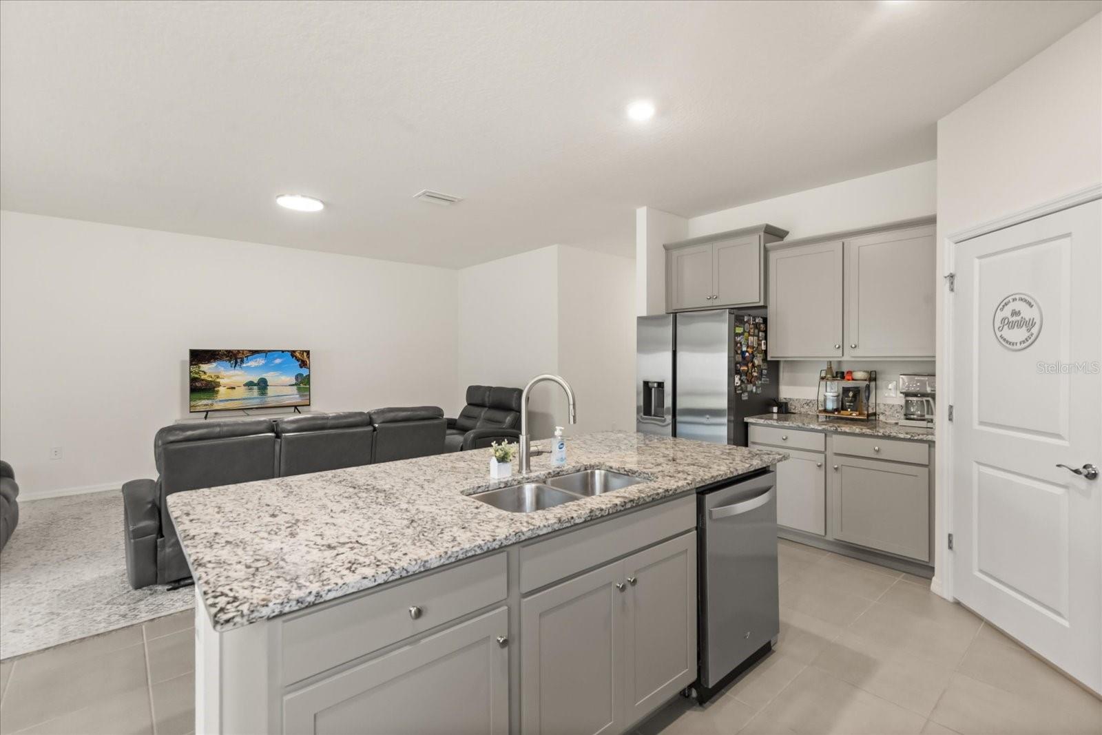 Image 11 of 36 For 8324 Wheat Stone Drive