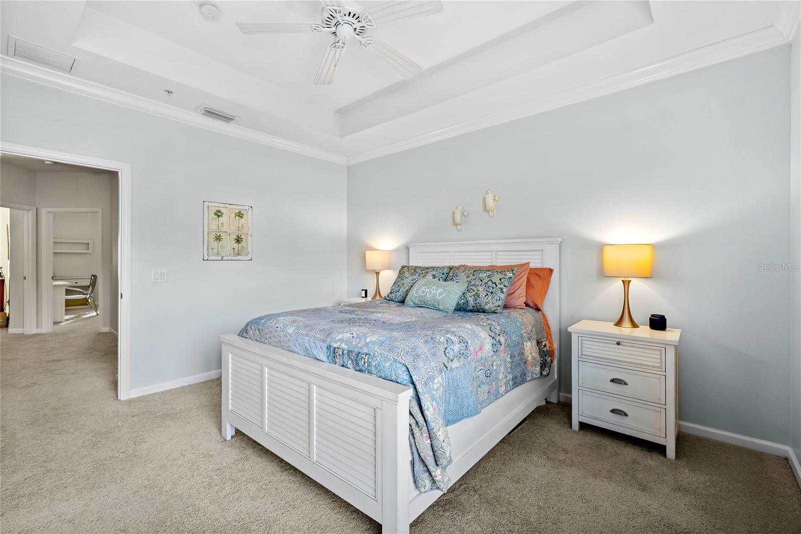 Image 18 of 43 For 9850 Poplar Place