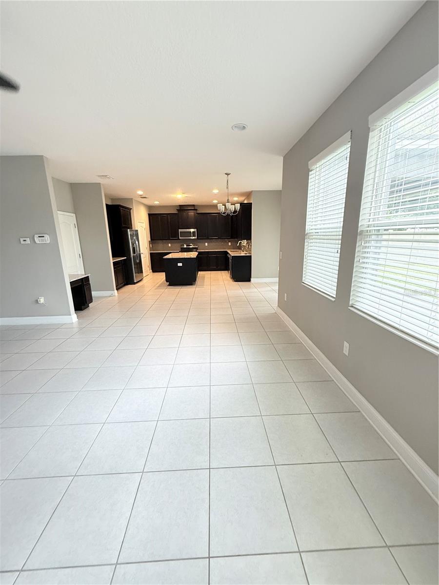 Image 8 of 25 For 8025 Navel Orange Lane