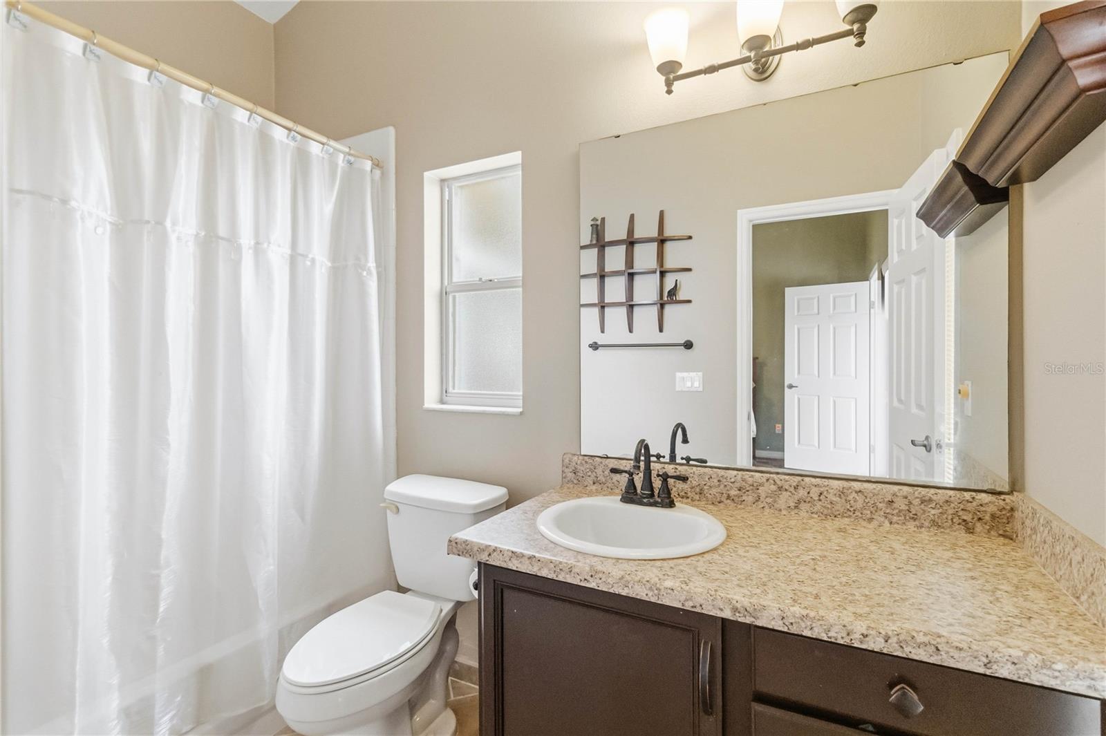 Image 13 of 19 For 265 Kassik Circle