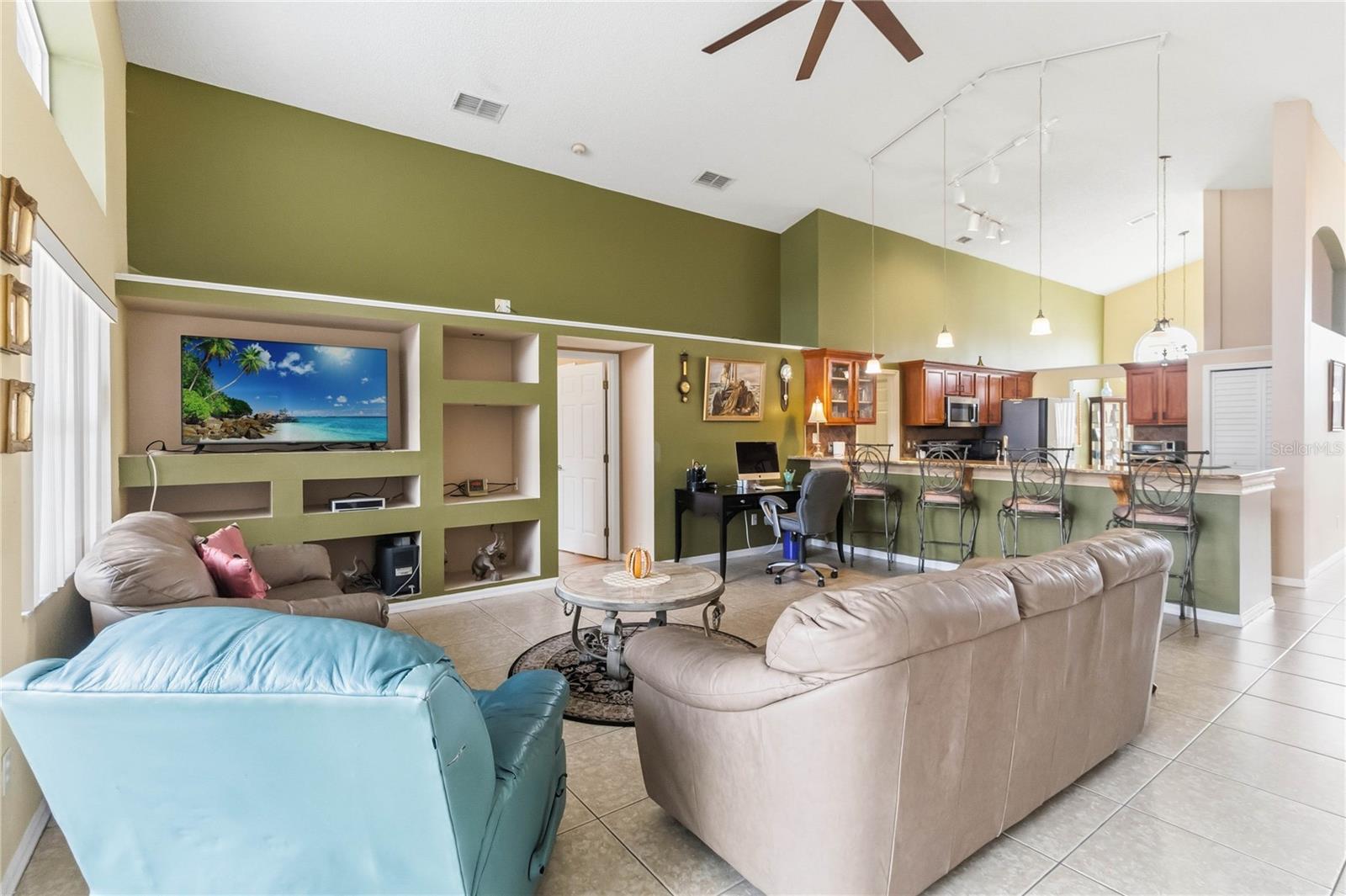 Image 7 of 19 For 265 Kassik Circle