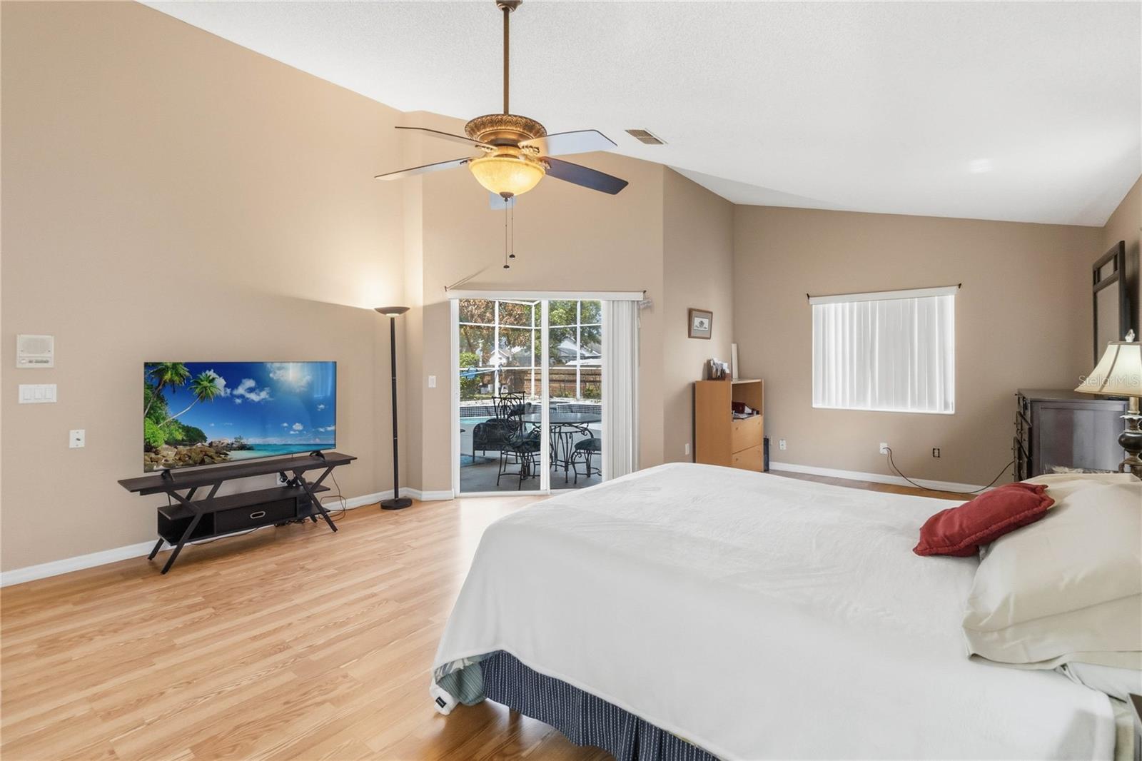 Image 9 of 19 For 265 Kassik Circle