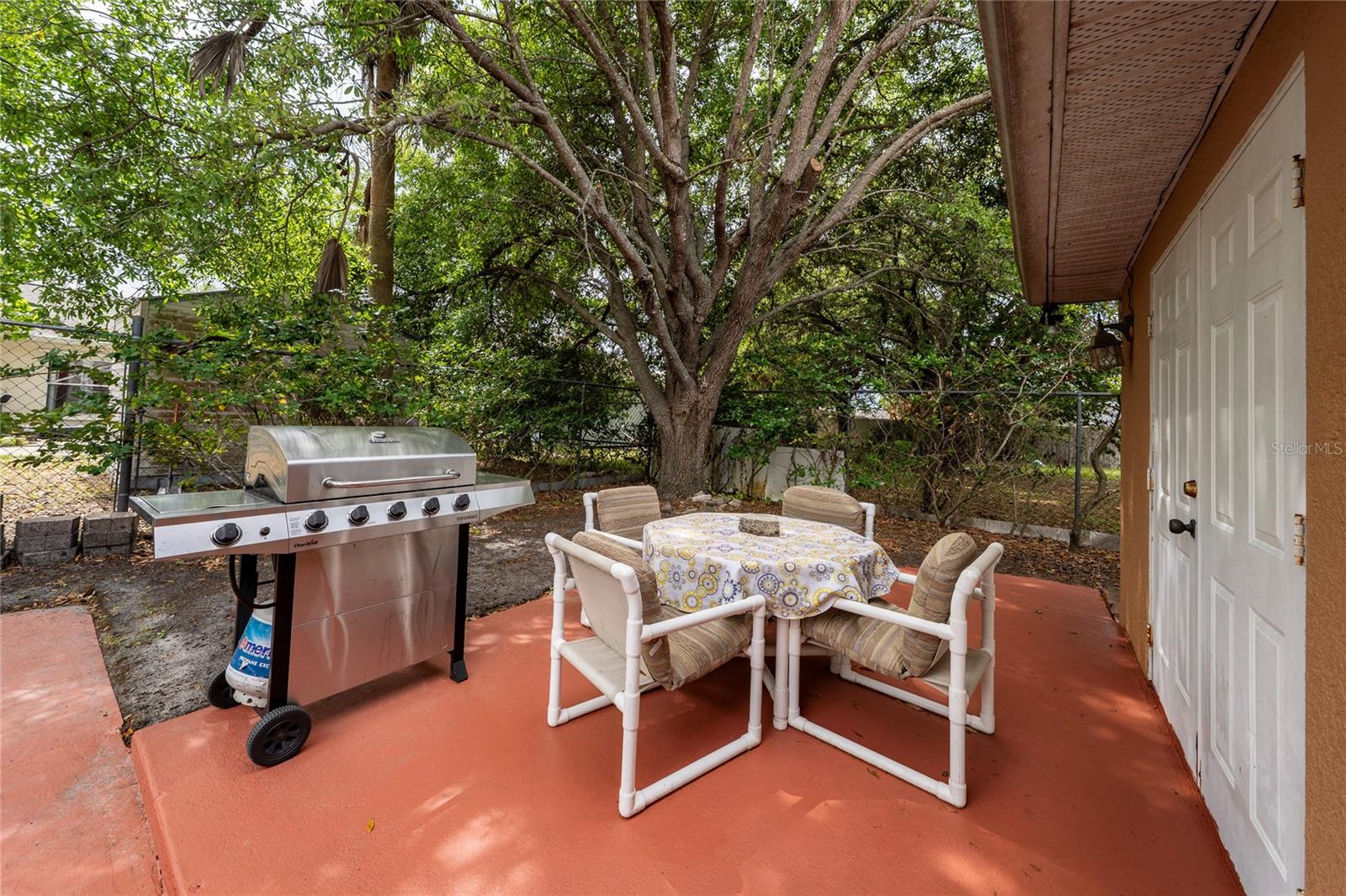 Image 32 of 44 For 831 Albi Court