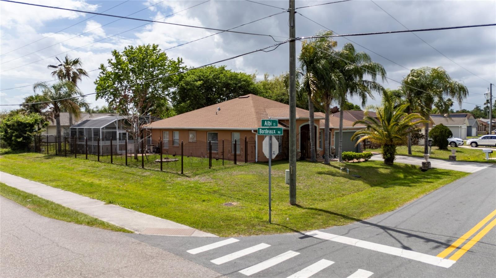 Image 36 of 44 For 831 Albi Court