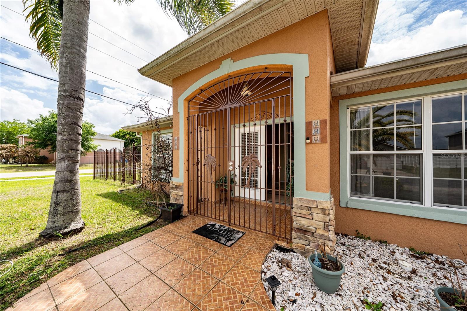 Image 4 of 44 For 831 Albi Court