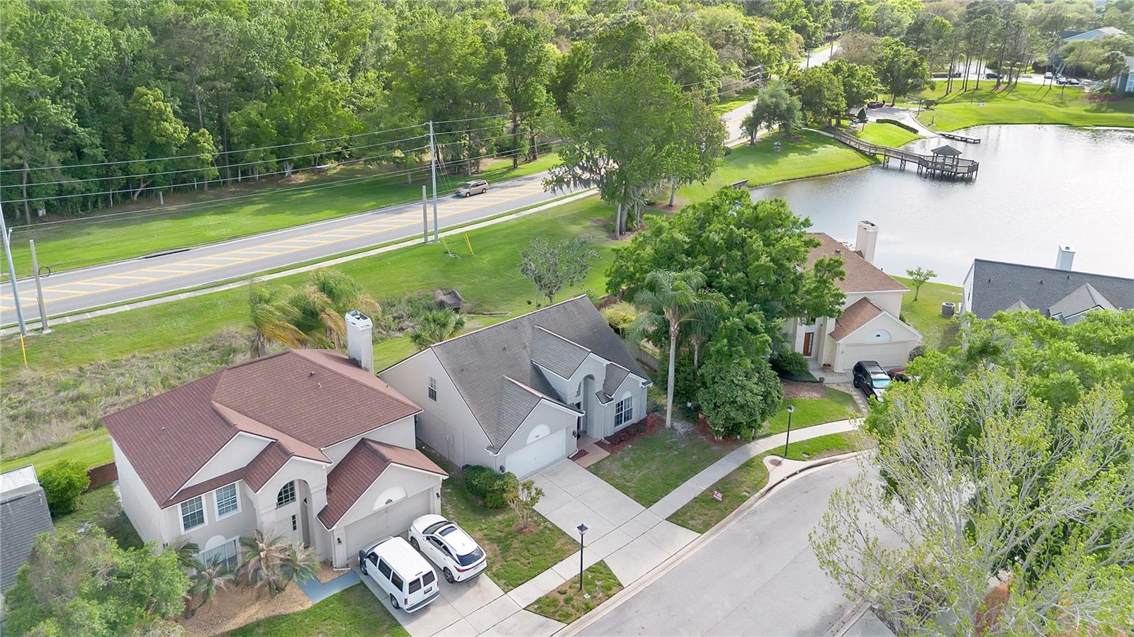 Image 26 of 27 For 932 Charing Cross Circle