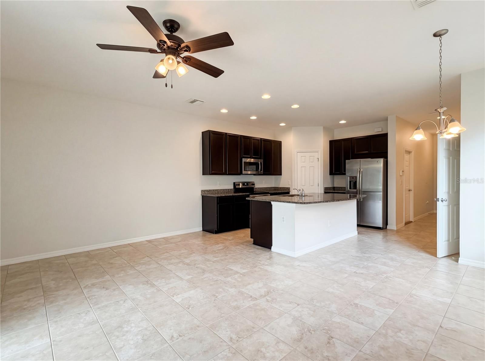 Image 14 of 28 For 7070 Woodchase Glen Drive