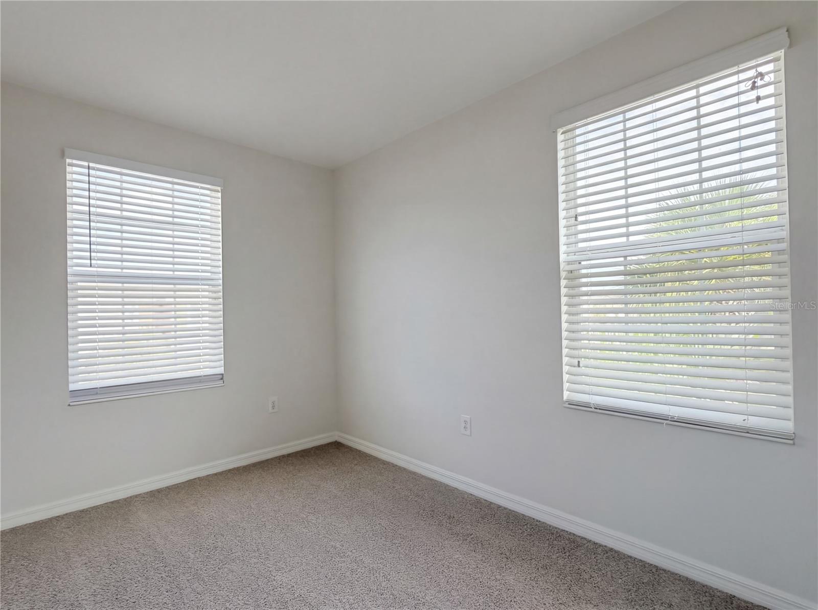 Image 17 of 28 For 7070 Woodchase Glen Drive