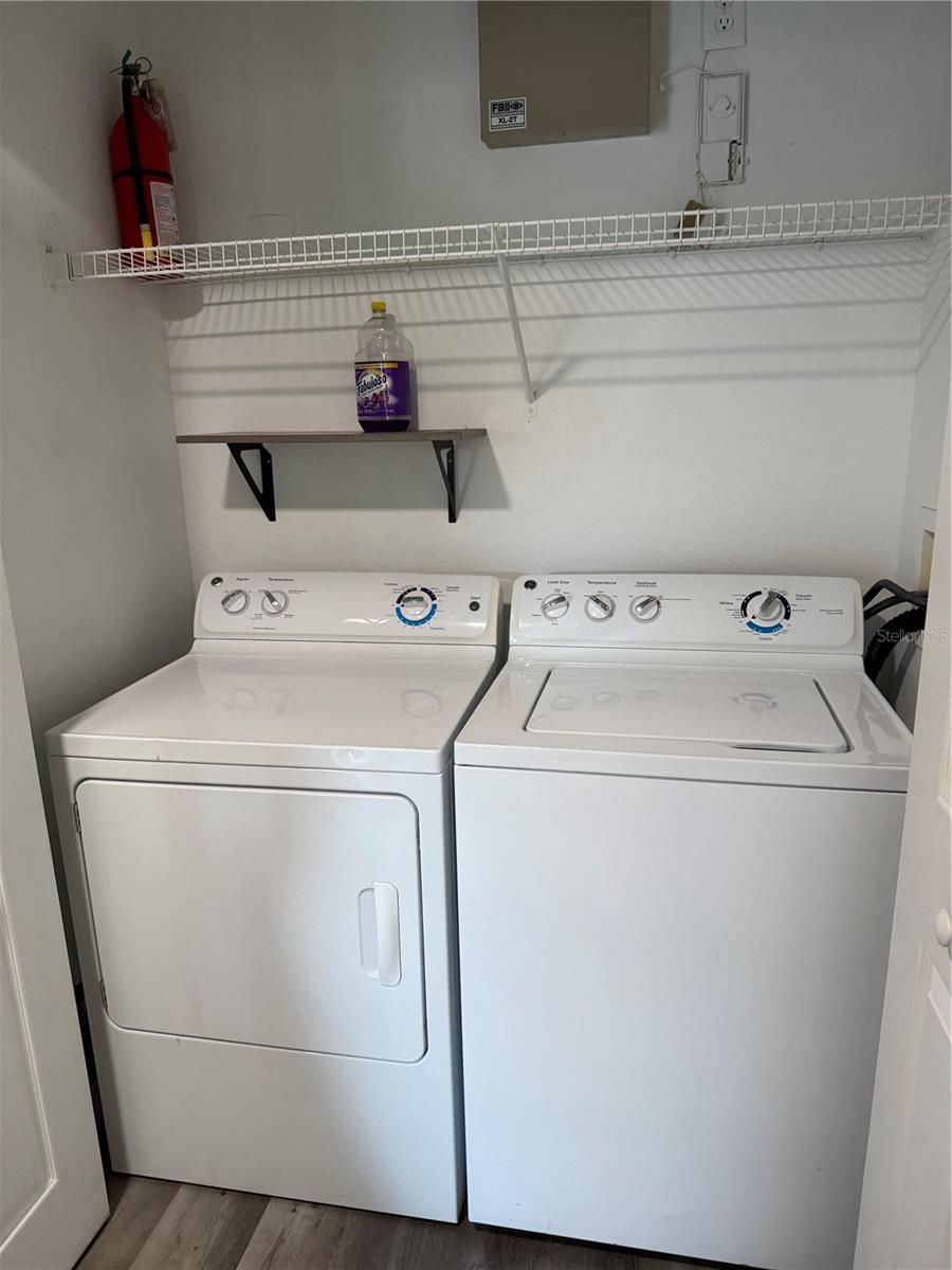 Image 28 of 38 For 5467 Vineland Road 6214