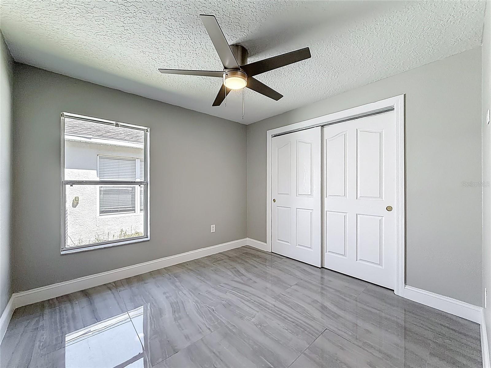 Image 24 of 55 For 12844 Oulton Circle