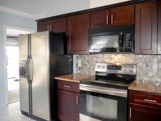 Image 3 of 9 For 4611 Bridgeton Lane