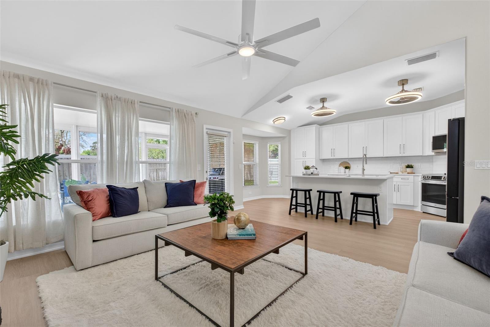 Image 10 of 44 For 1662 Bobtail Drive