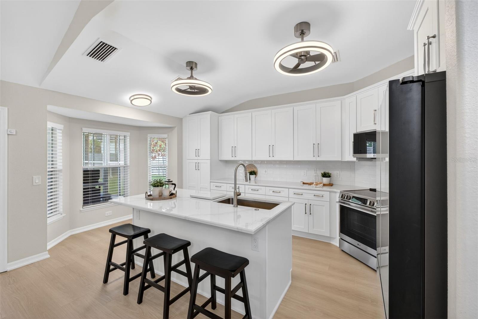 Image 11 of 44 For 1662 Bobtail Drive