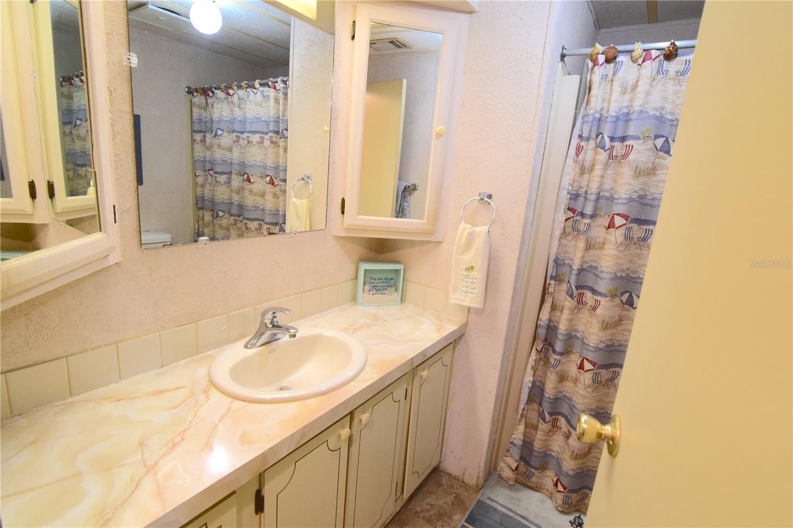 Image 17 of 36 For 3958 Sabal Drive