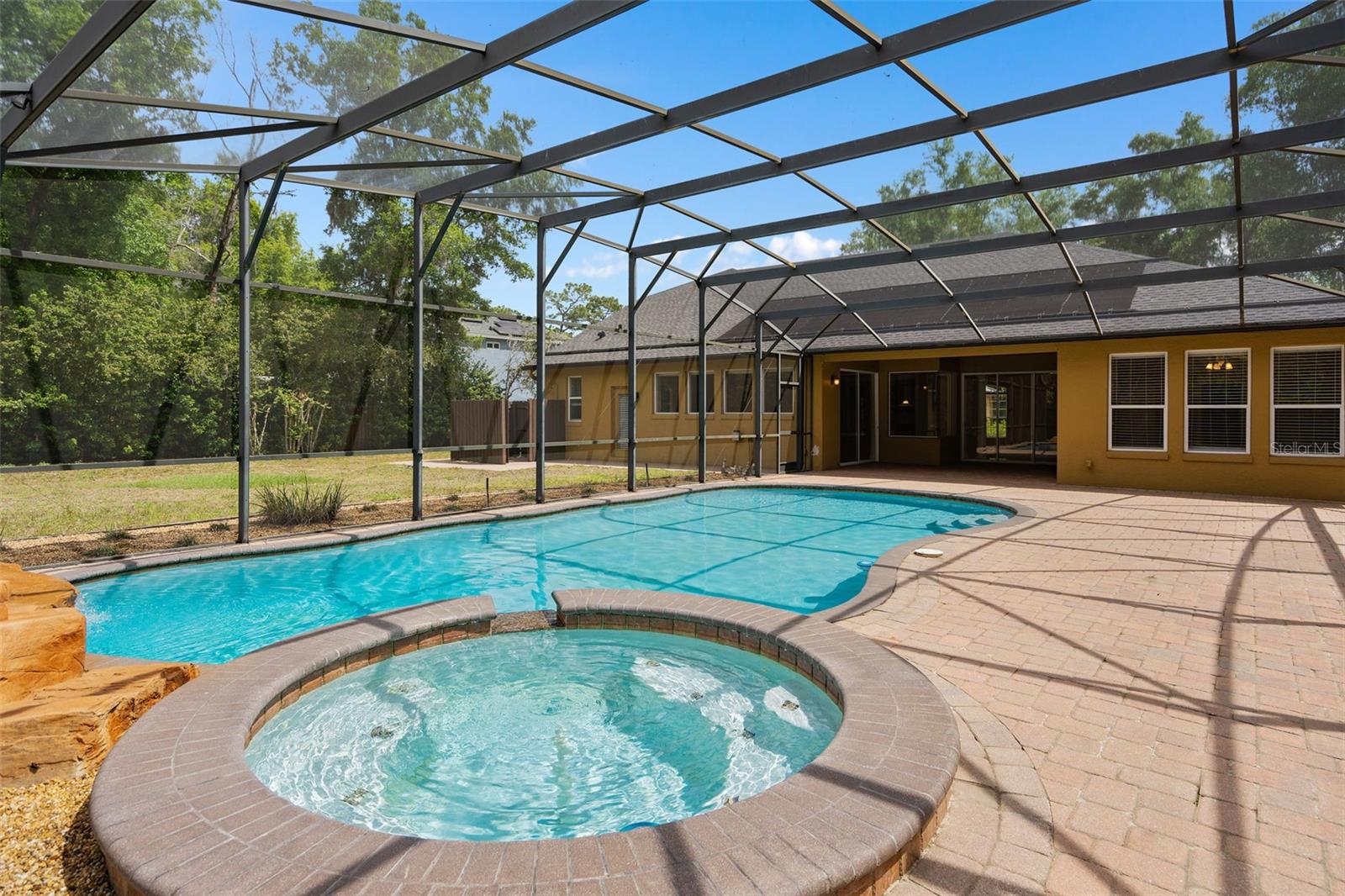 Image 3 of 59 For 386 Chinahill Court