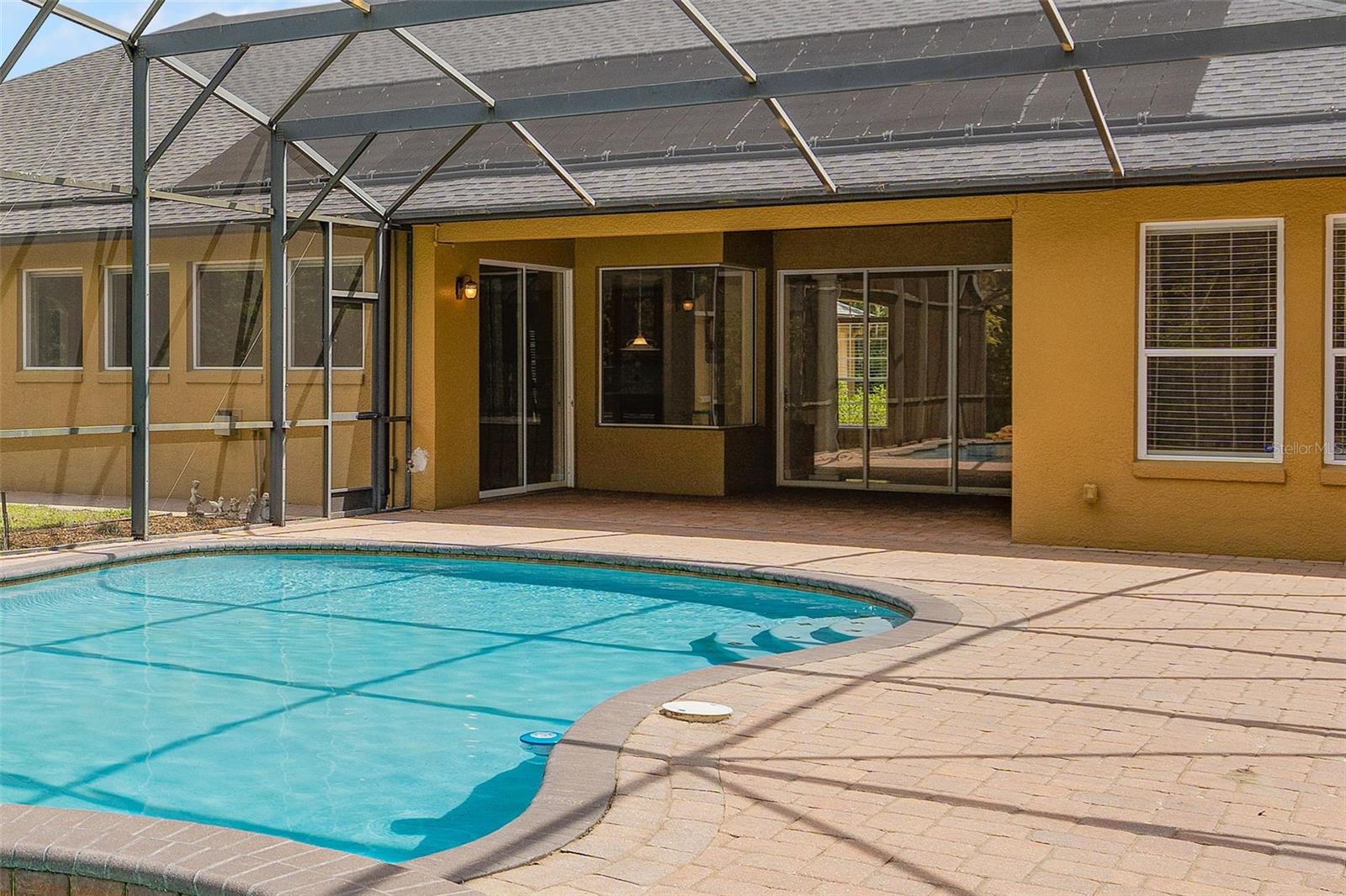 Image 48 of 59 For 386 Chinahill Court