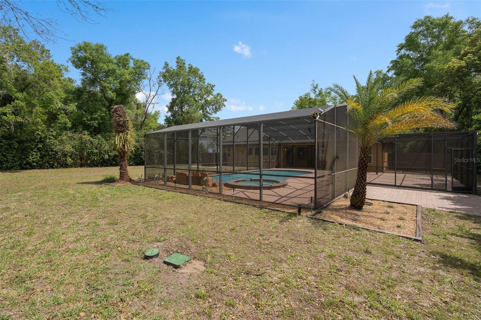 Image 49 of 59 For 386 Chinahill Court