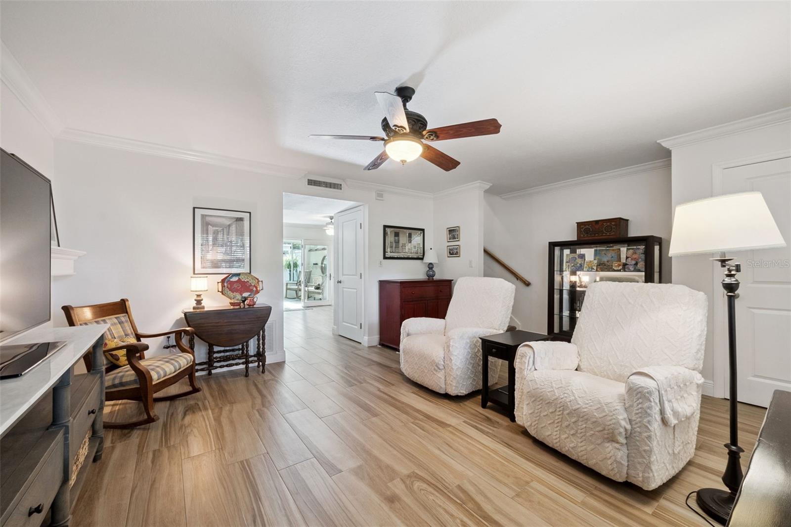 Image 12 of 38 For 3104 Harrison Avenue 33