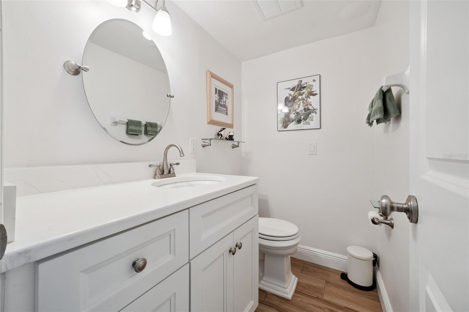 Image 15 of 38 For 3104 Harrison Avenue 33