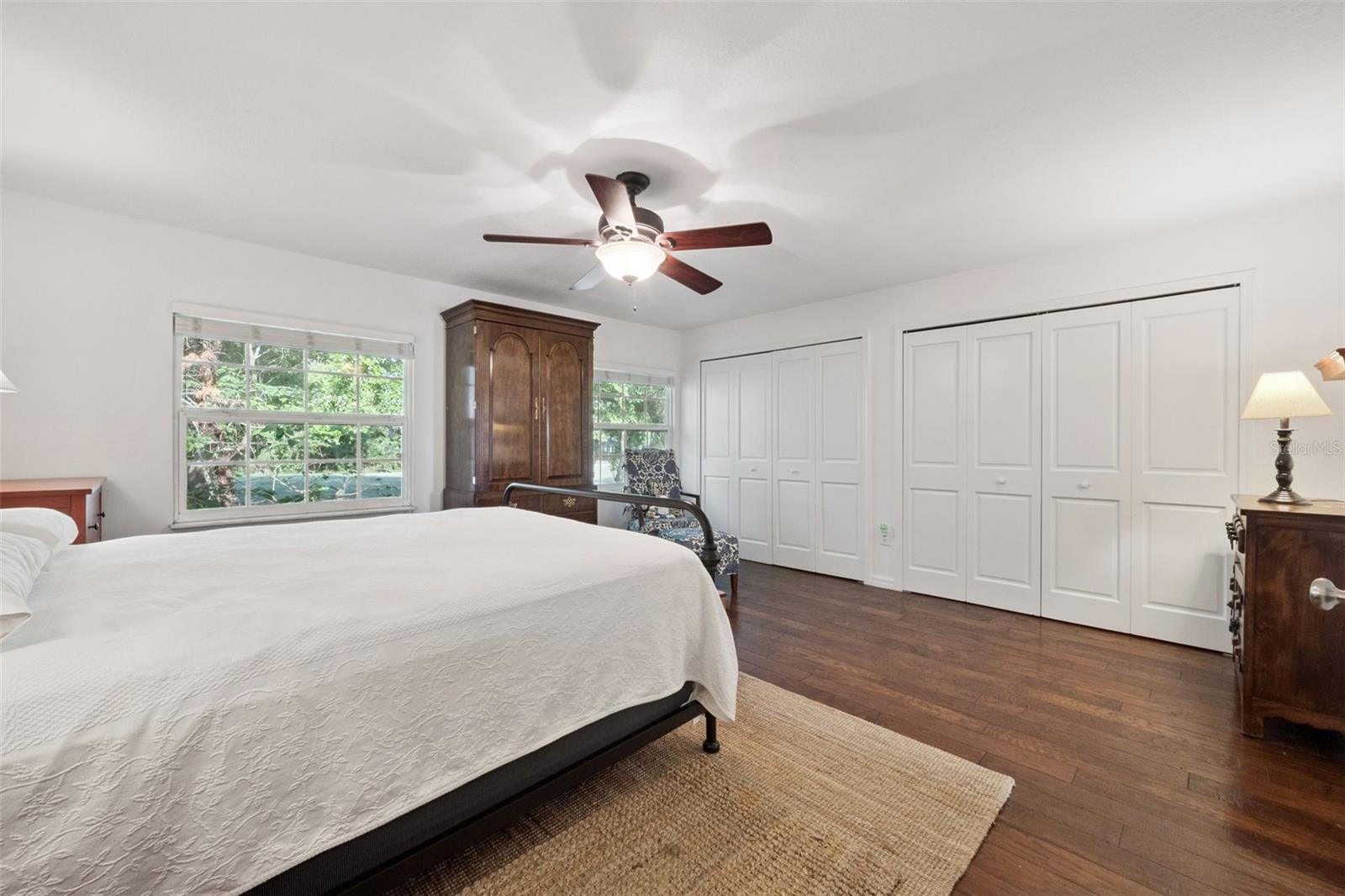 Image 18 of 38 For 3104 Harrison Avenue 33