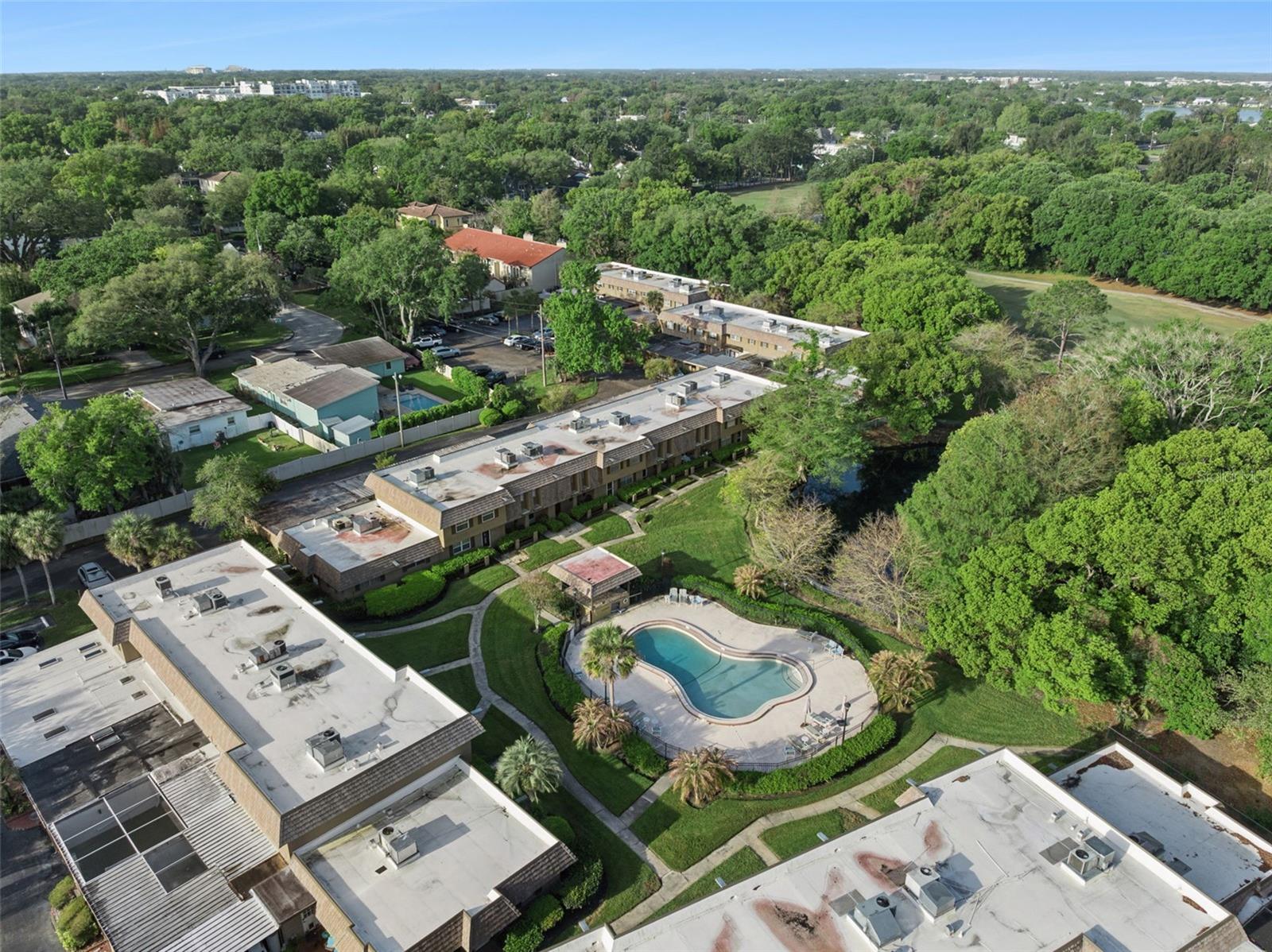 Image 25 of 38 For 3104 Harrison Avenue 33