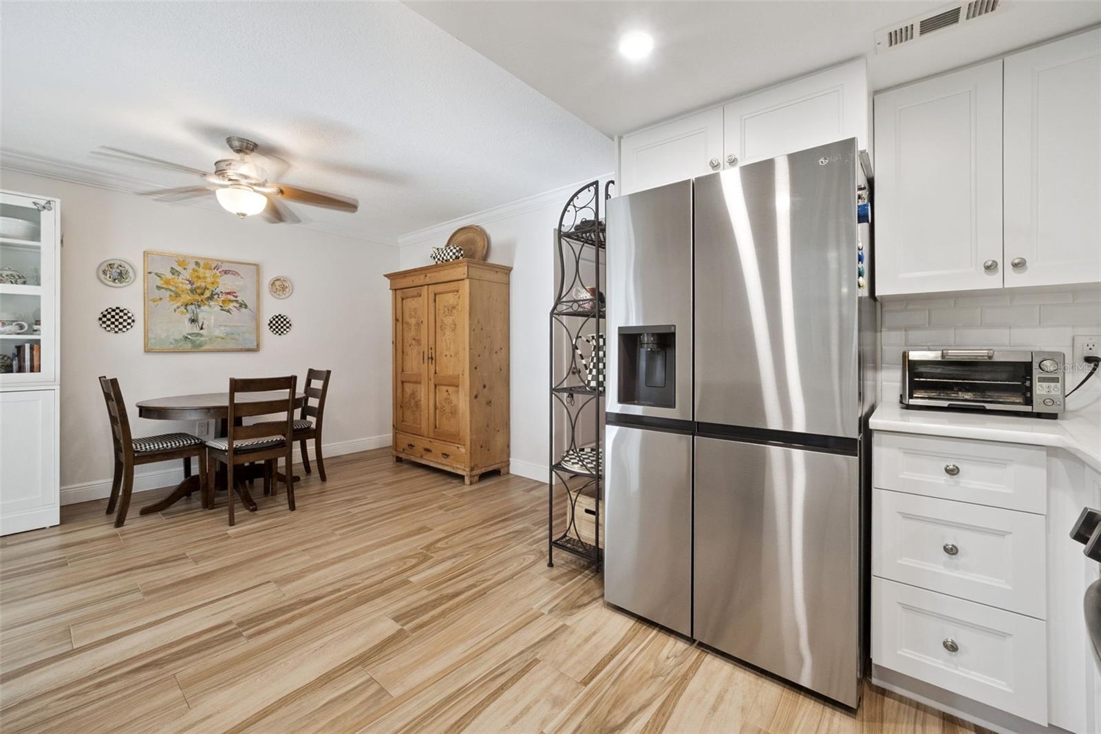 Image 6 of 38 For 3104 Harrison Avenue 33