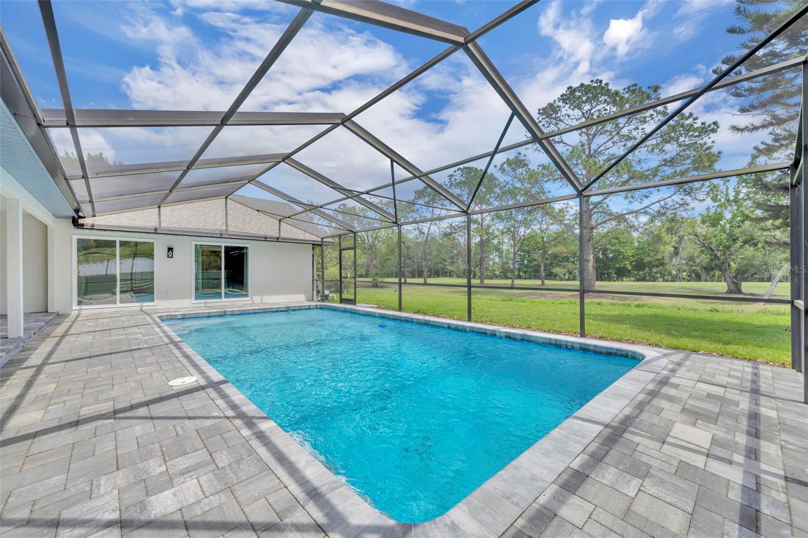 Image 22 of 44 For 1507 Golfside Drive