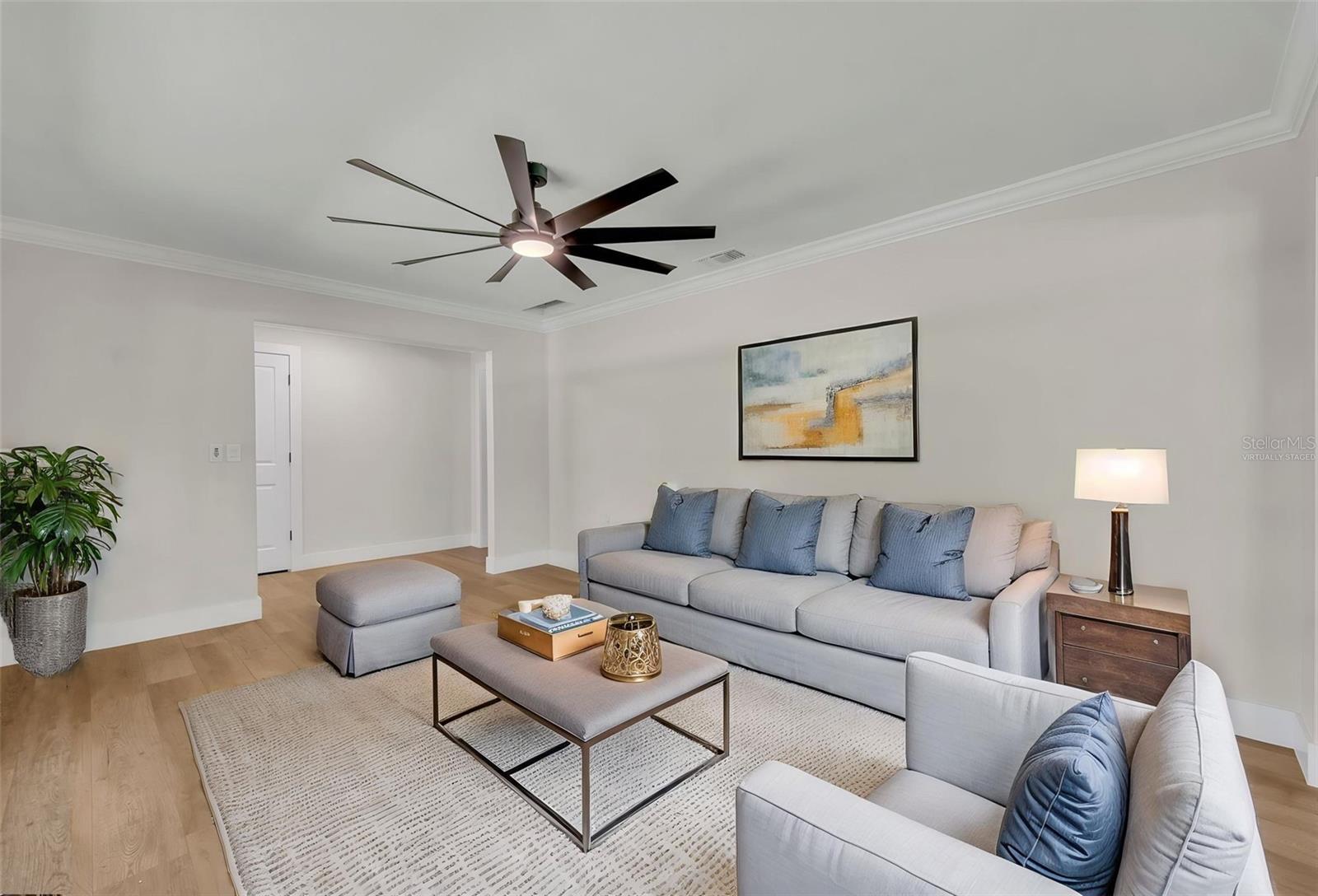 Image 7 of 44 For 1507 Golfside Drive