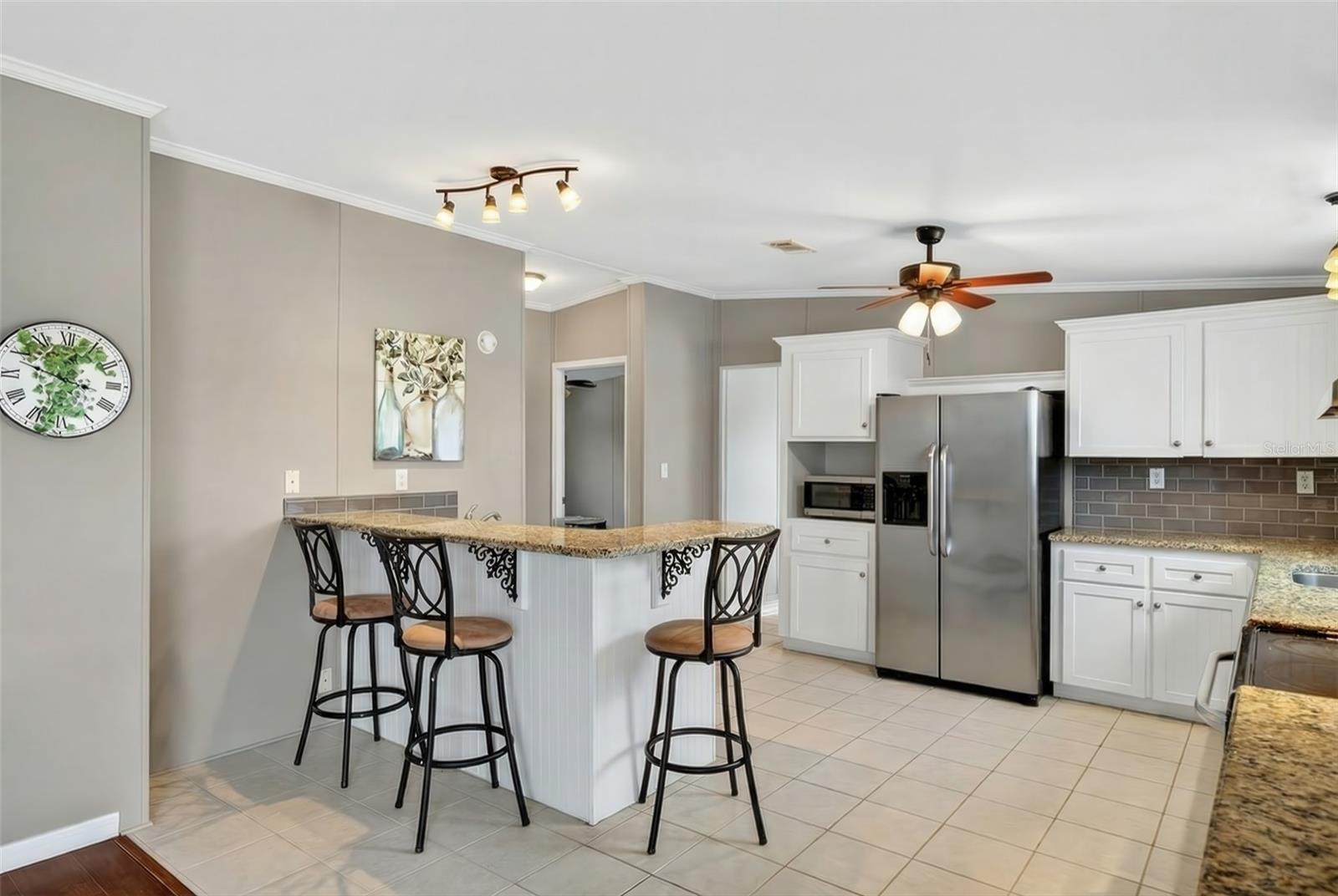 Image 19 of 40 For 16170 30th Lane