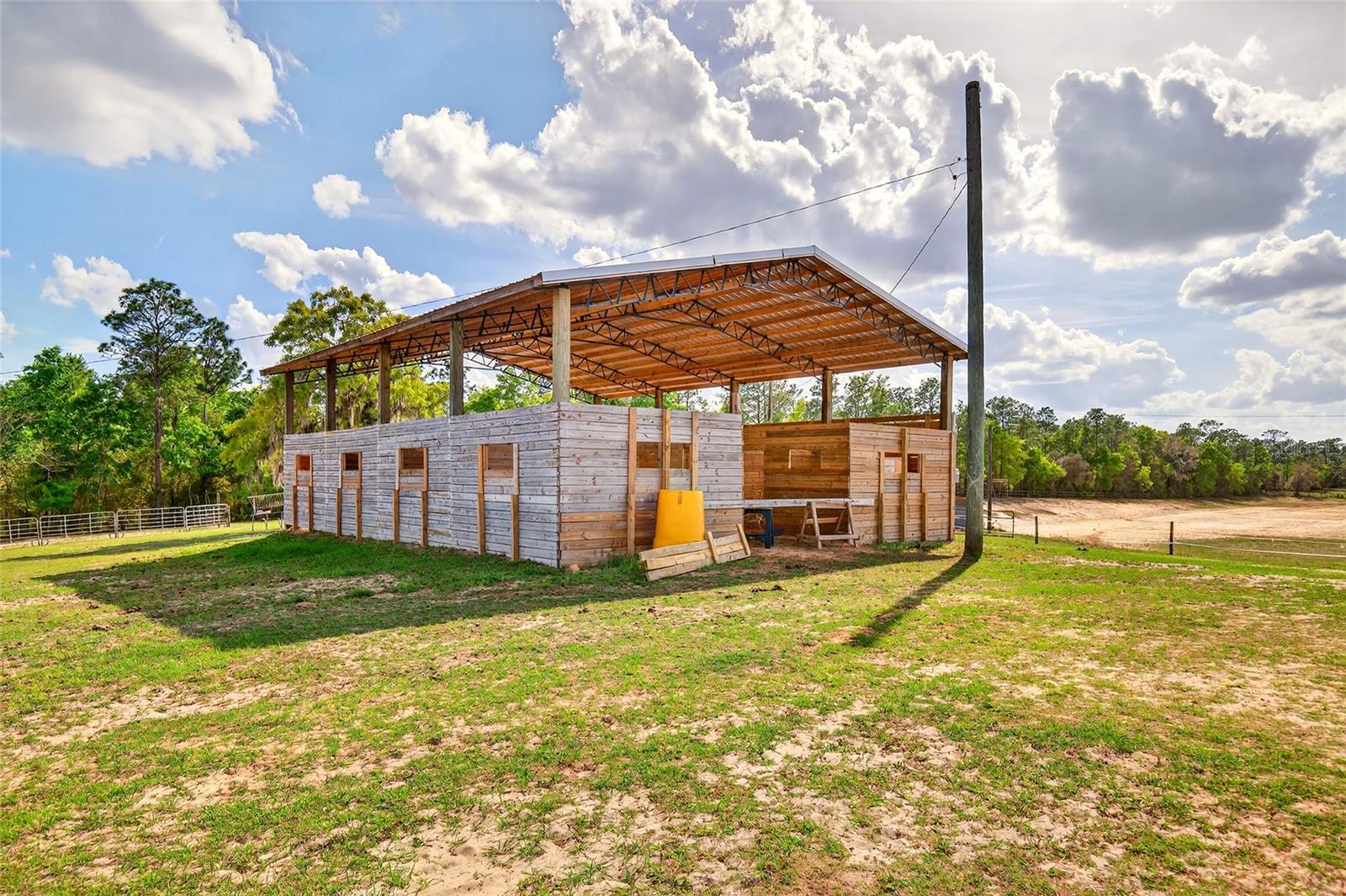 Image 27 of 40 For 16170 30th Lane