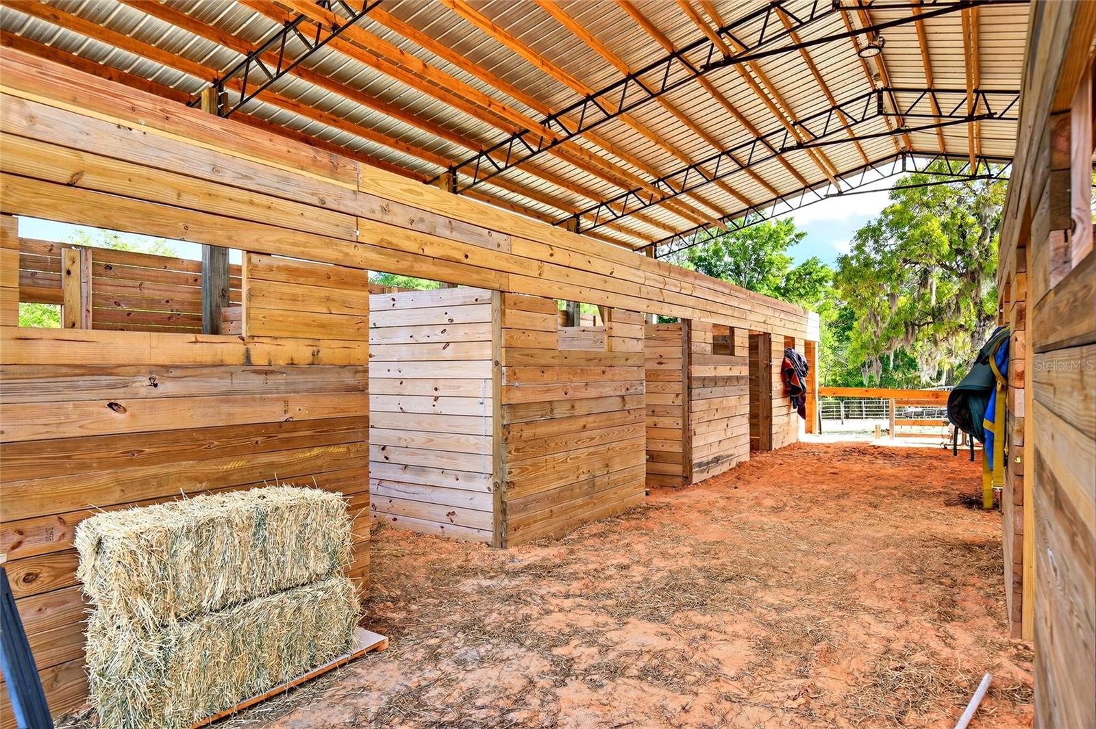 Image 28 of 40 For 16170 30th Lane