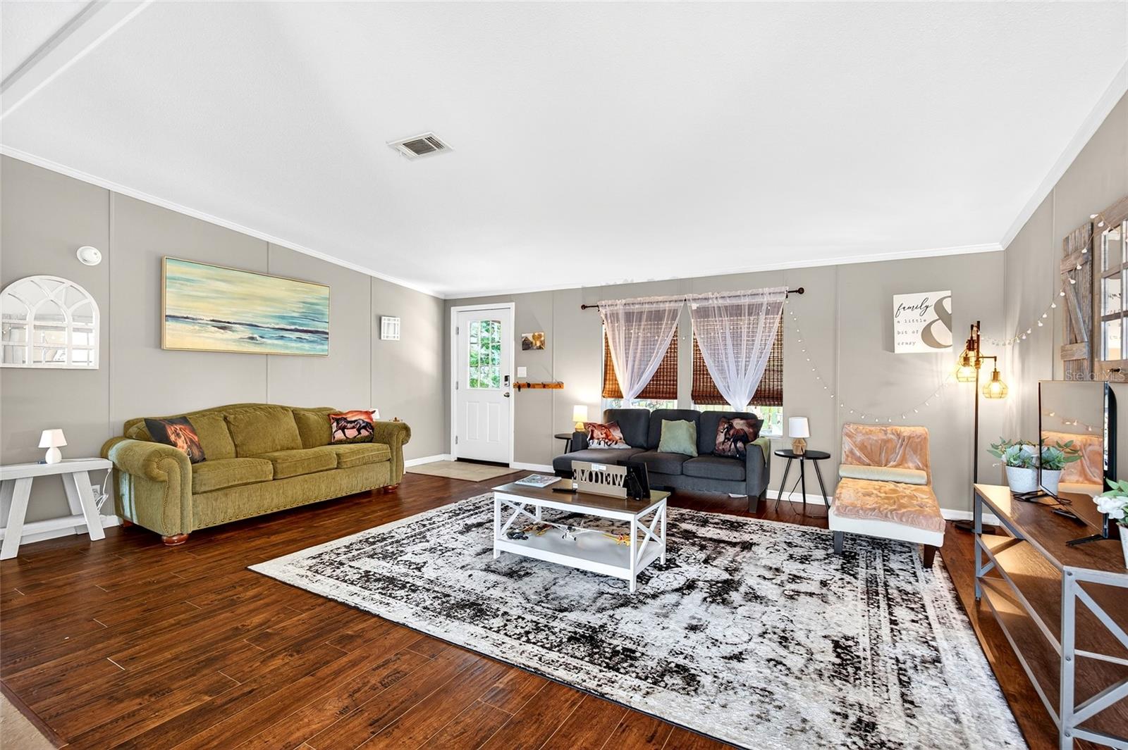 Image 7 of 40 For 16170 30th Lane