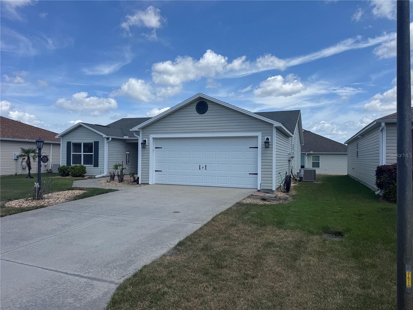 Image 3 of 21 For 3737 Cosmos Way