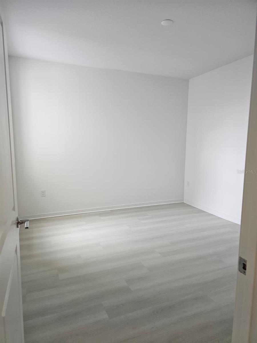 Image 10 of 20 For 5587 Millenia Park Blvd  315