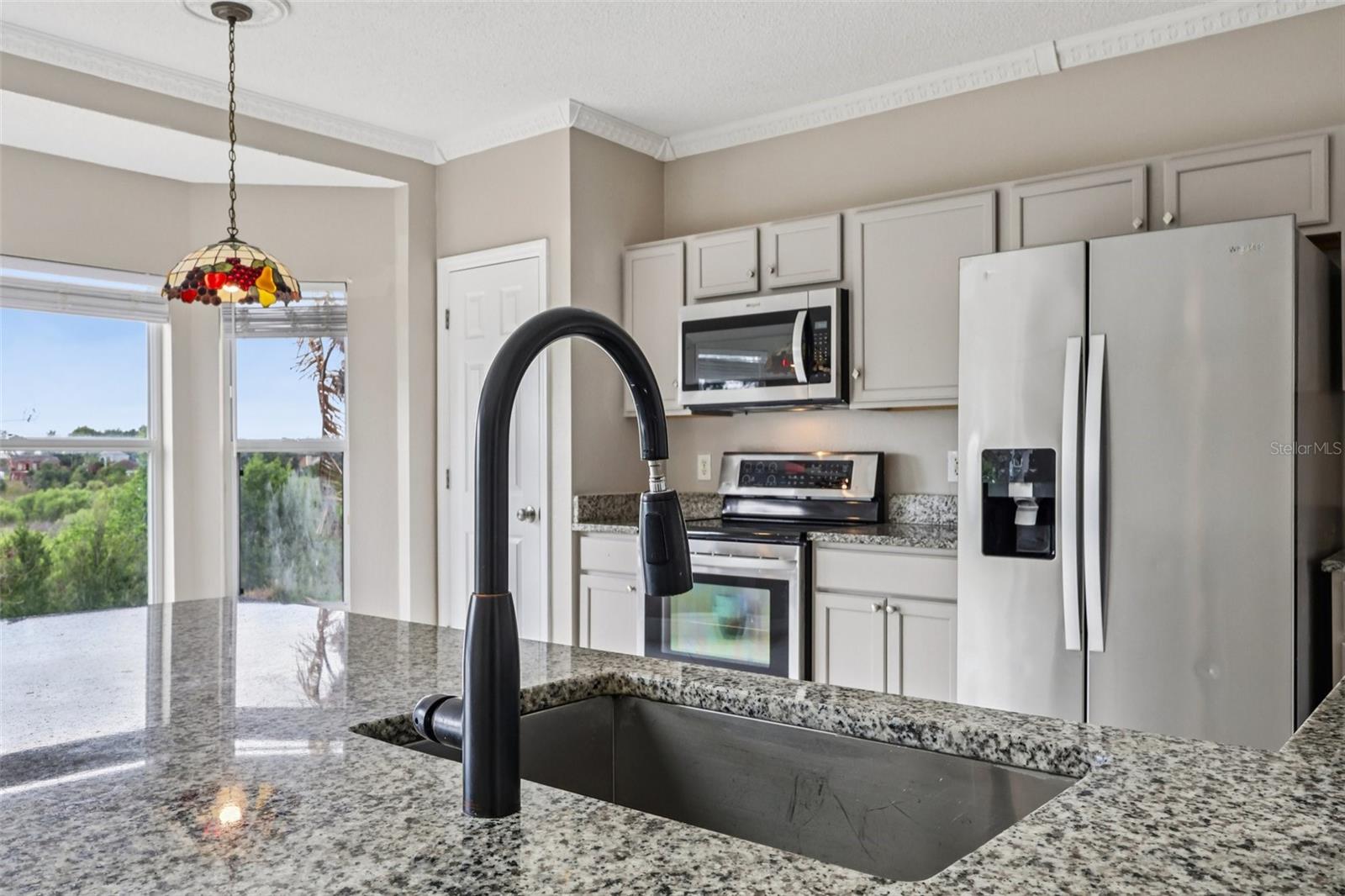 Image 13 of 36 For 7694 Country Run Parkway